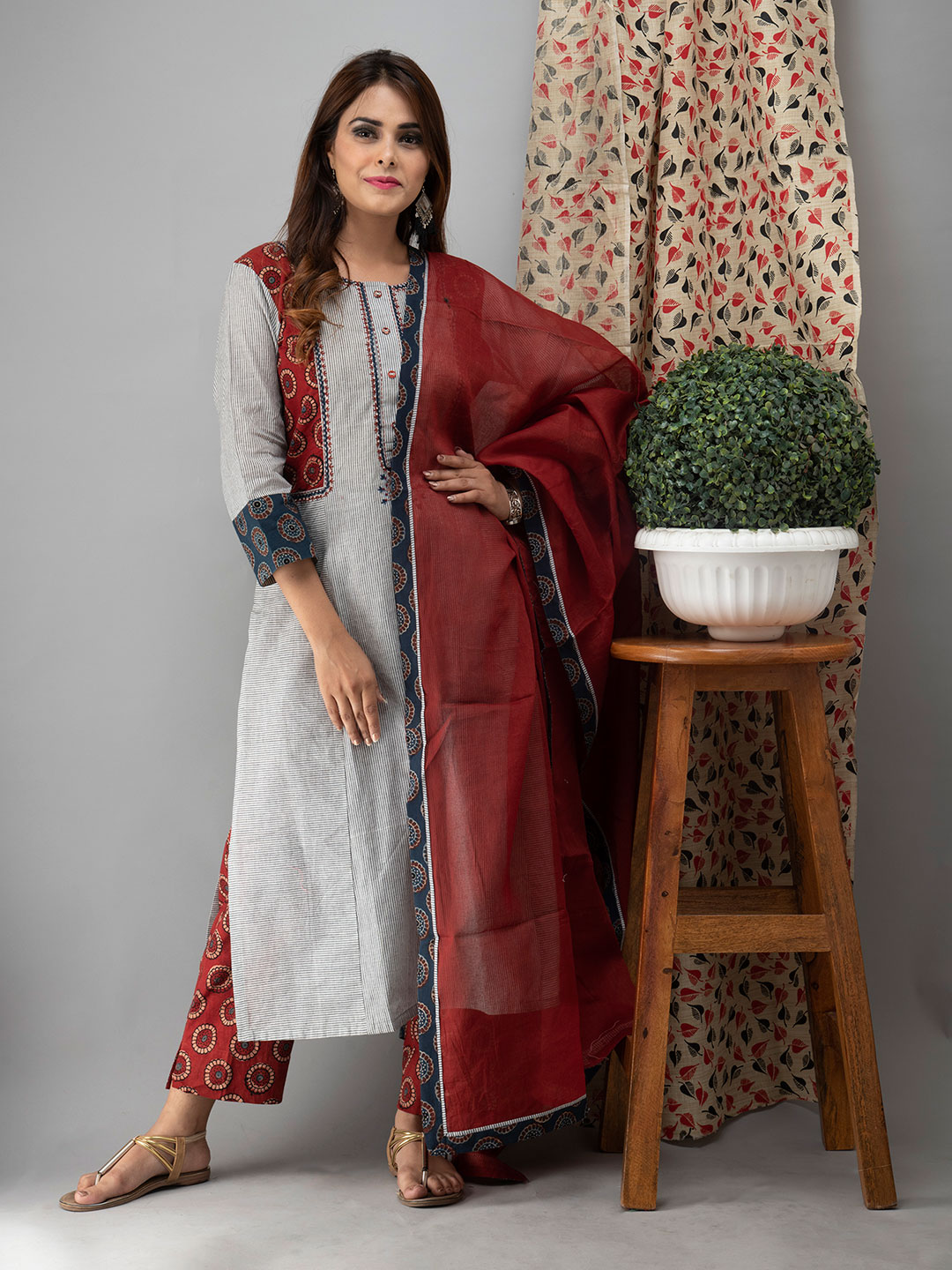 Hand Embroidered Grey <br> Kurta With Ajrakh Pants