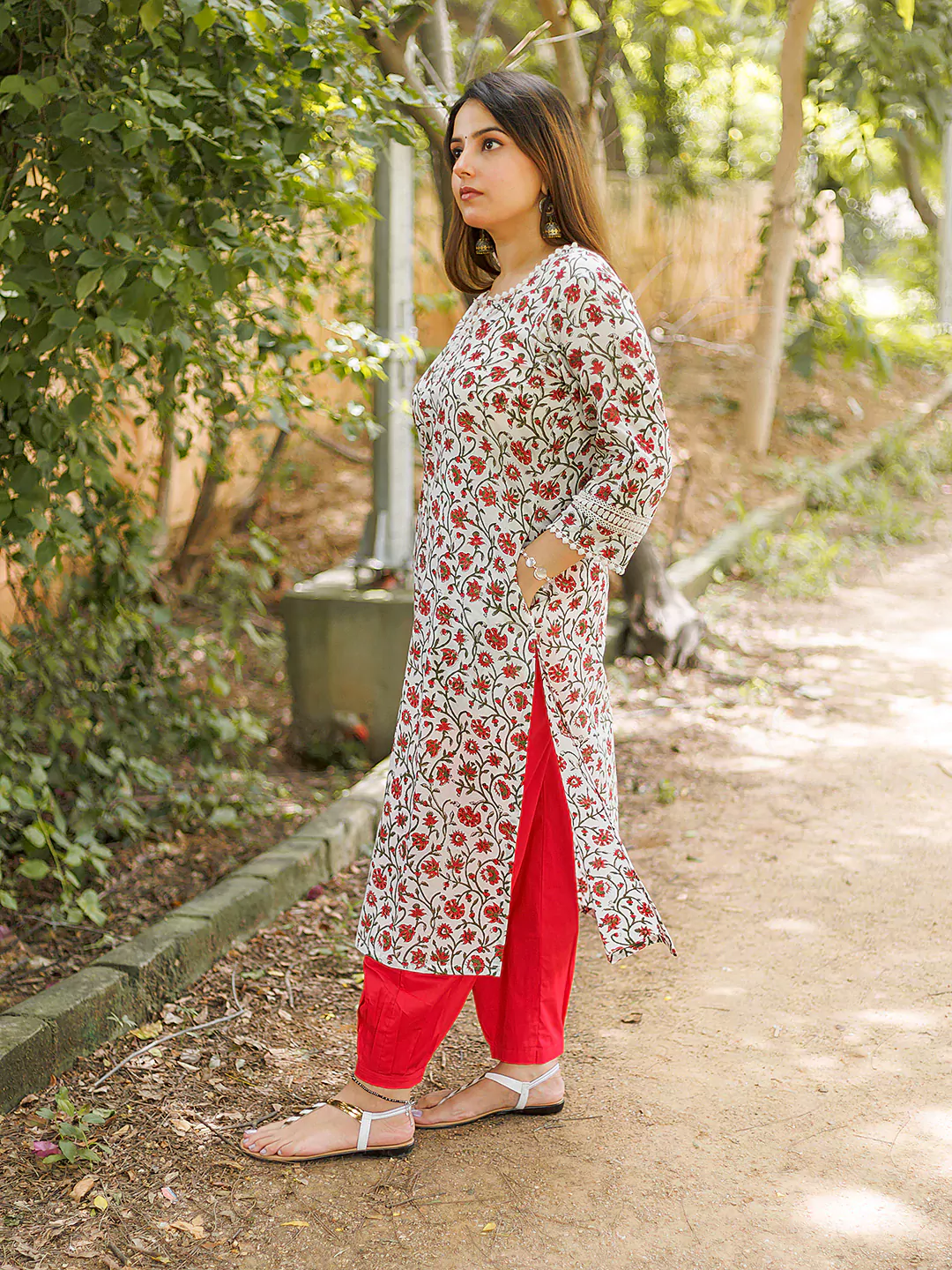 Handblock Printed White and Red Floral Kurta Set with Lace details