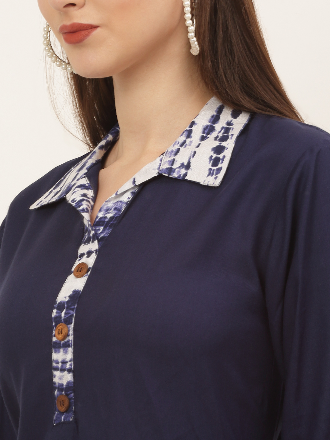 Women Blue Printed Kurti with Trousers