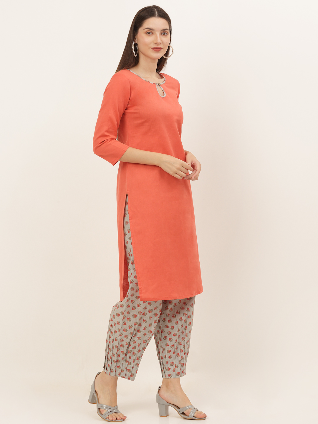 Women Pleated Pure Cotton Kurti with Trousers
