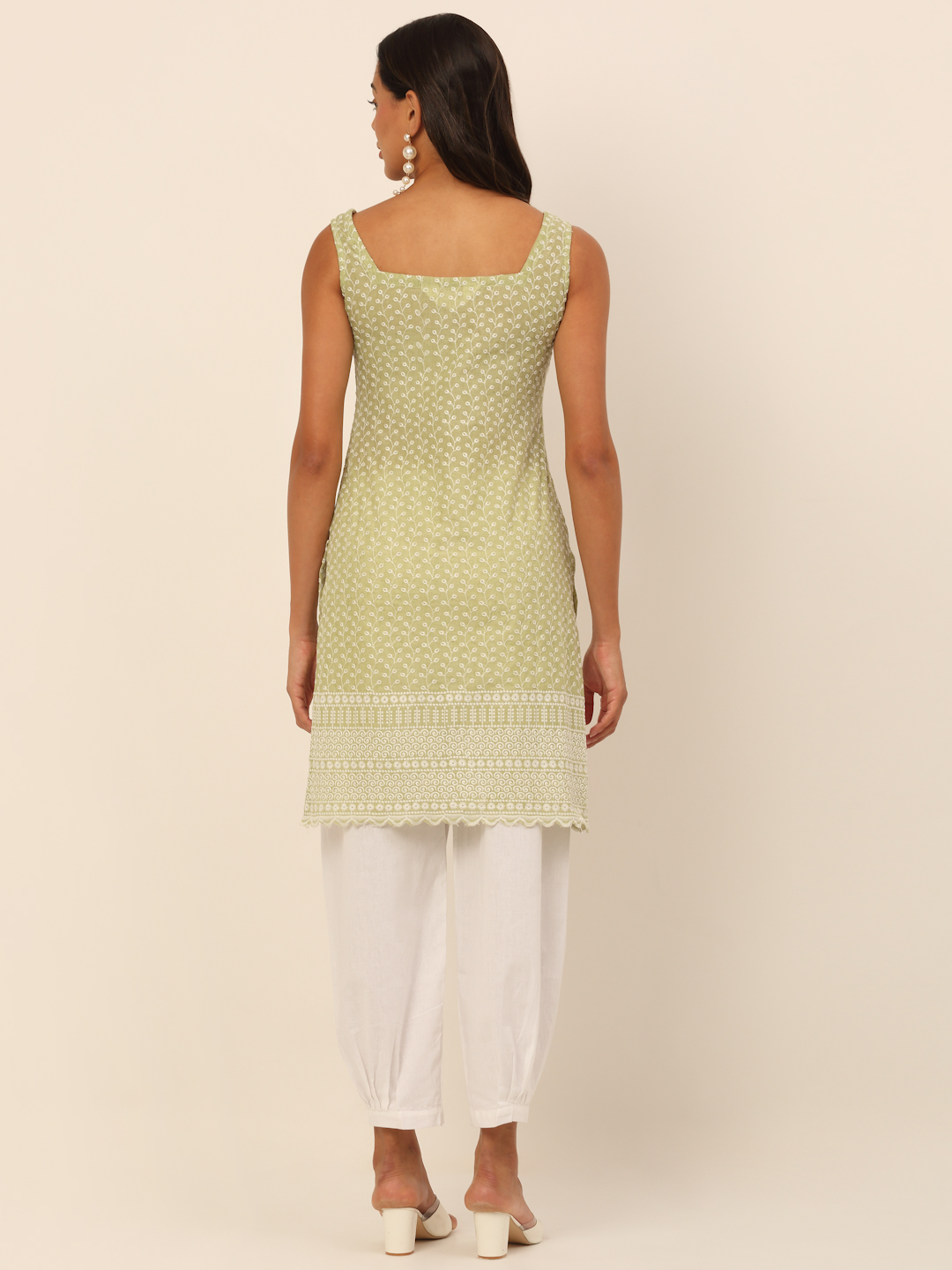 Women Green Floral Embroidered Pure Cotton Kurta with Salwar