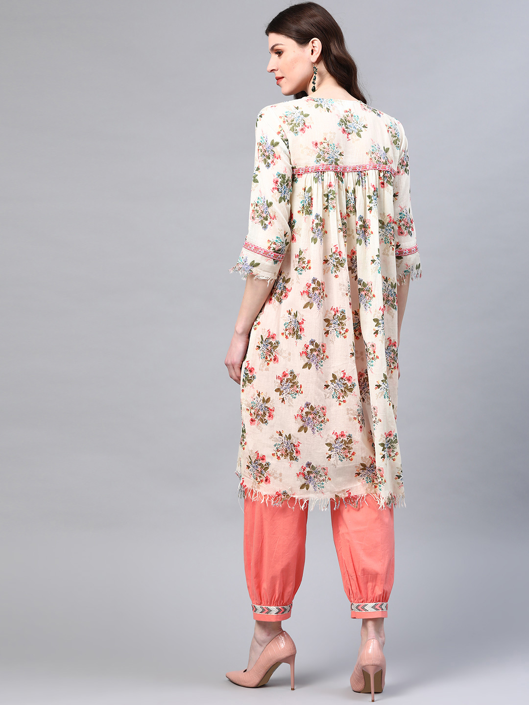 Women Off-White & Green Floral Screen Print A-Line Sustainable Kurta