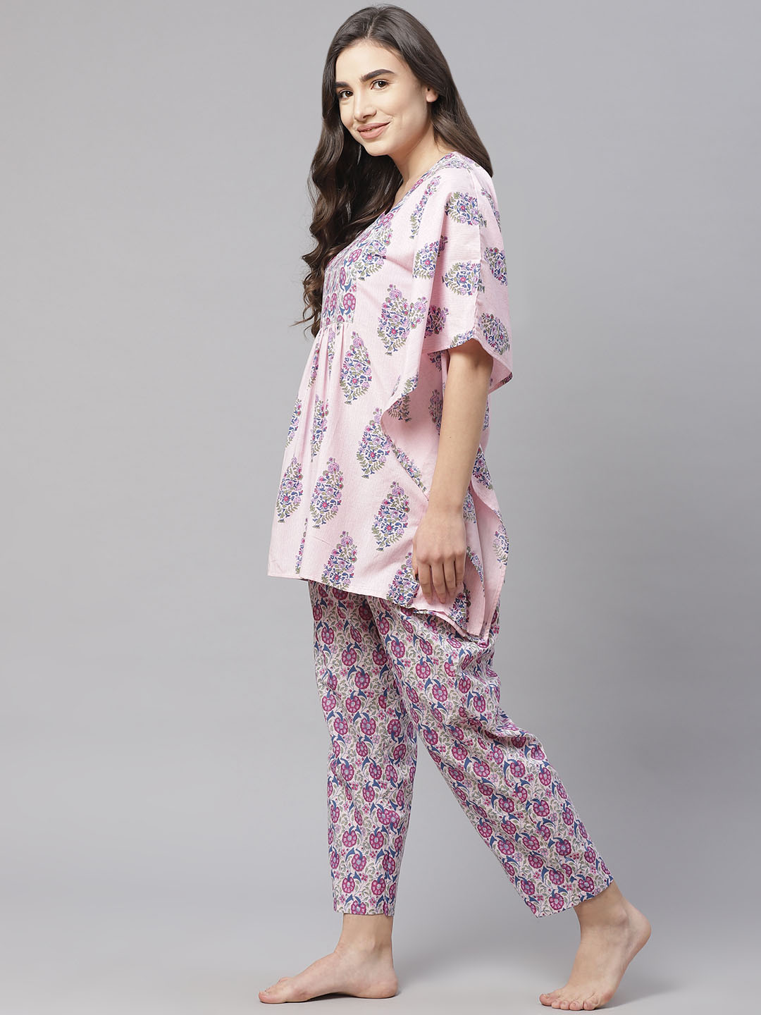 Women Pink & Blue  Floral Printed Pyjama Set