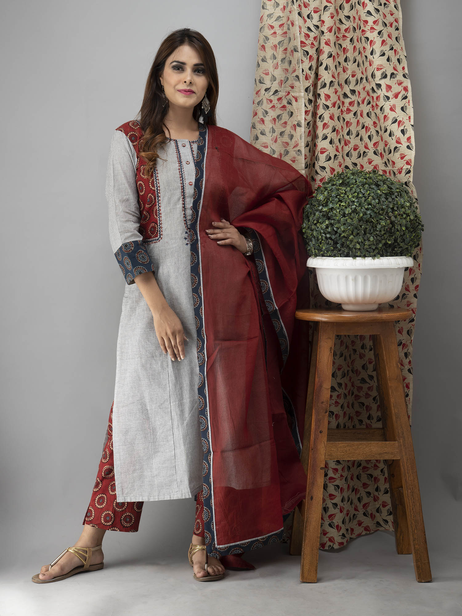 Hand Embroidered Grey <br> Kurta With Ajrakh Pants
