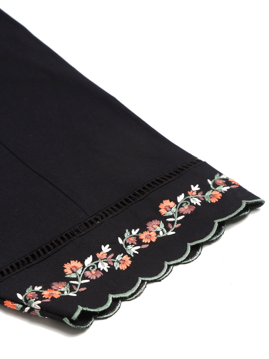 Black Floral Embroidered Scalping Salwar